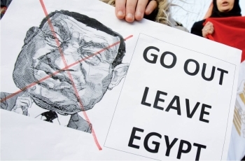 الثورة المصرية تسلك مساراً مقلقاً