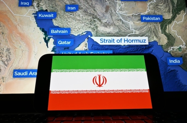 حين يصبح الجوار هو الهدف الأول