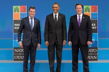 على قادة العالم أن يعلّقوا رؤوسهم خجلاً