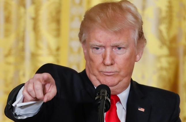 البيت الأبيض في مقابل الإعلام: لن يخرج أحد منتصراً